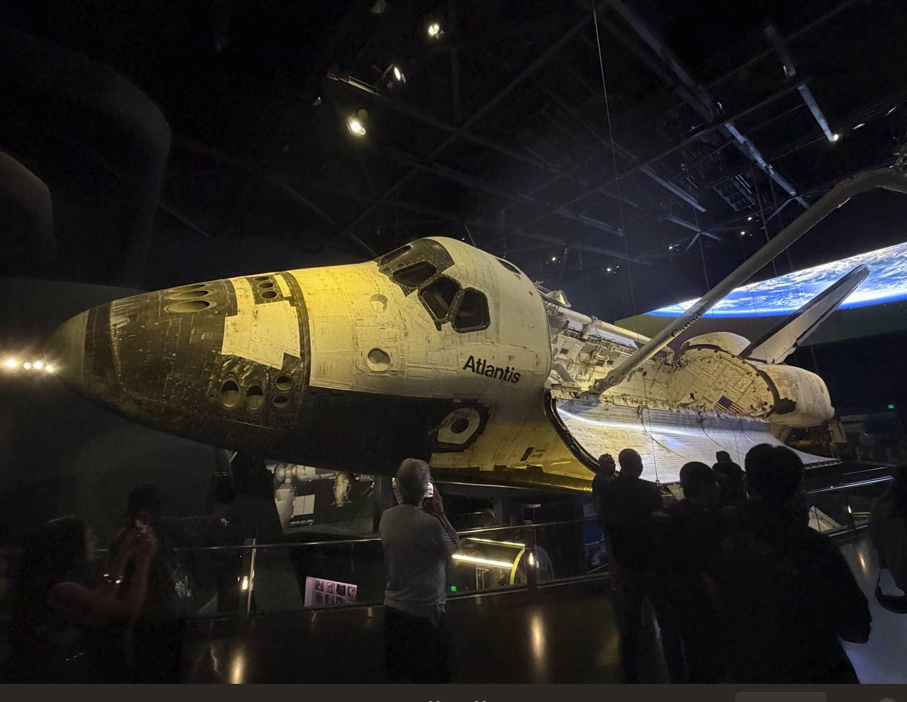 Kennedy Space Center, Florida, USA : A Day Full of Space